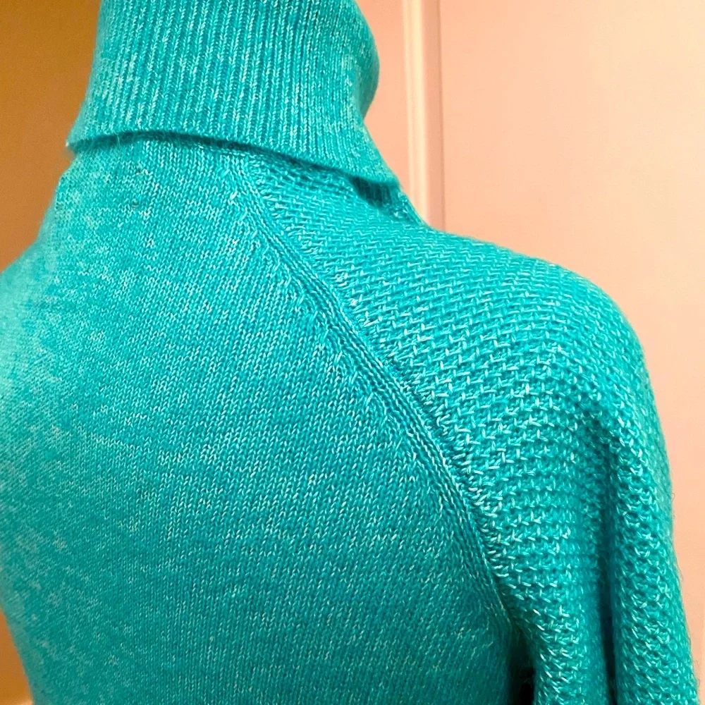 Loft Mint Green Turtleneck Sweater 🍀 - Picture 11 of 14